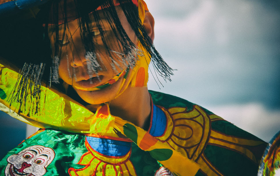 Black hat dancer, Bumthang
