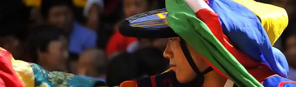 Black Hat Dancer side